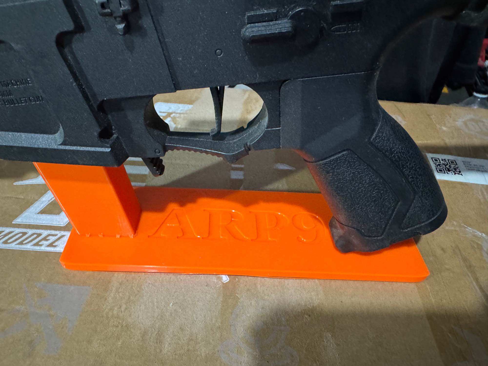 3d printed ARP9 TOY DISPLAY STAND