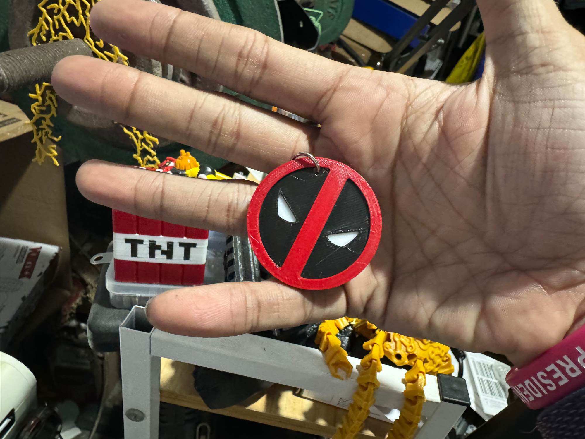 3d printed Deadpool inspired keychain