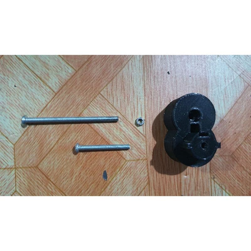 3d printed Drop Stock Adapter with screw set