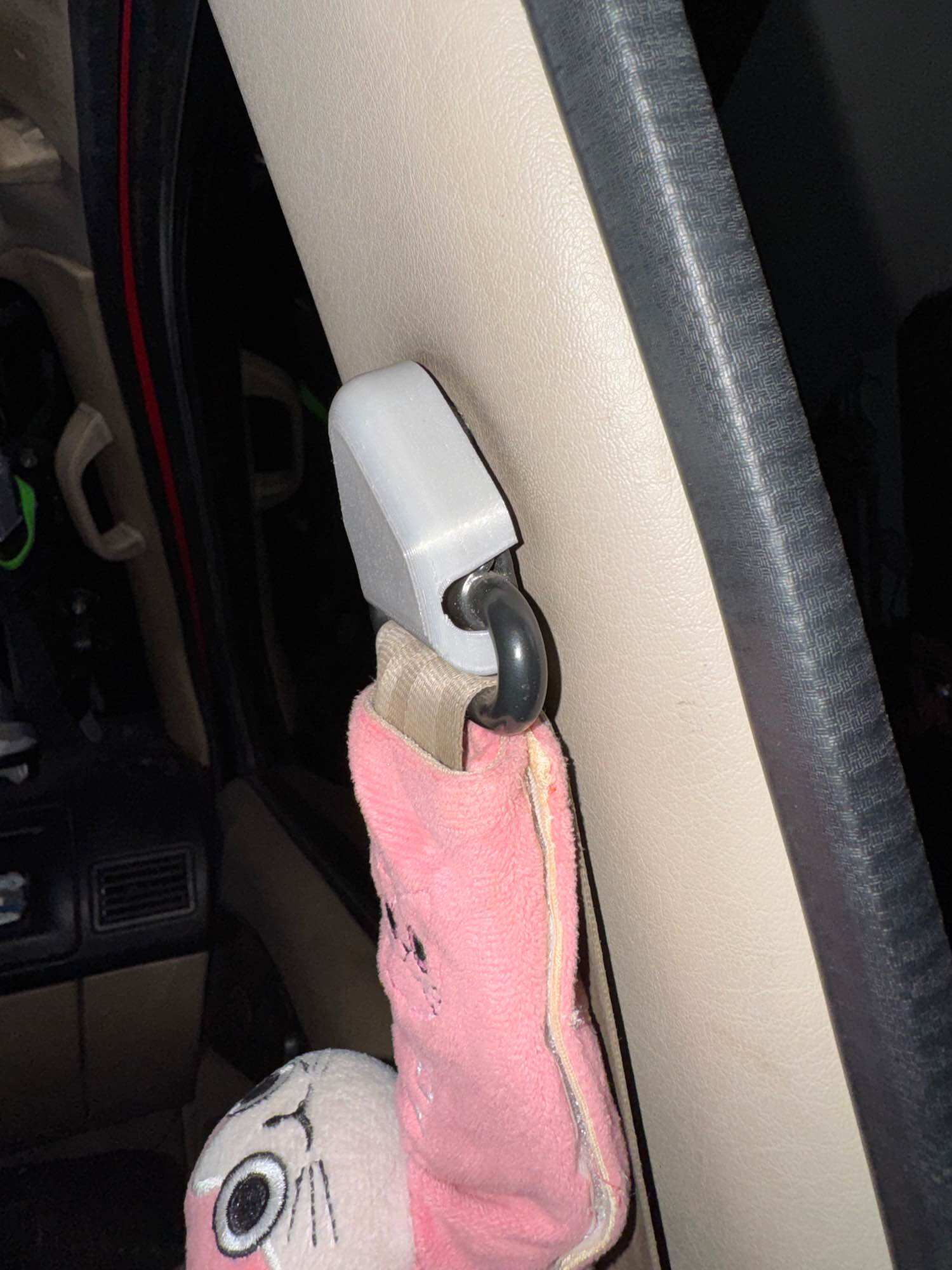 3d printed seat belt cover for Isuzu crosswind