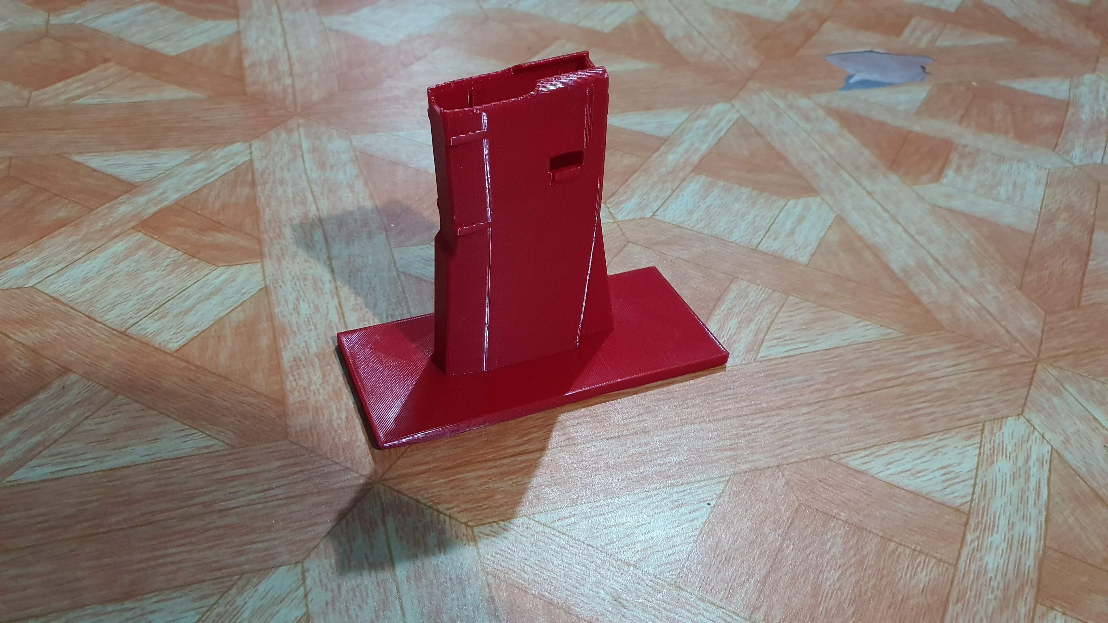 AR / M4 toy stand