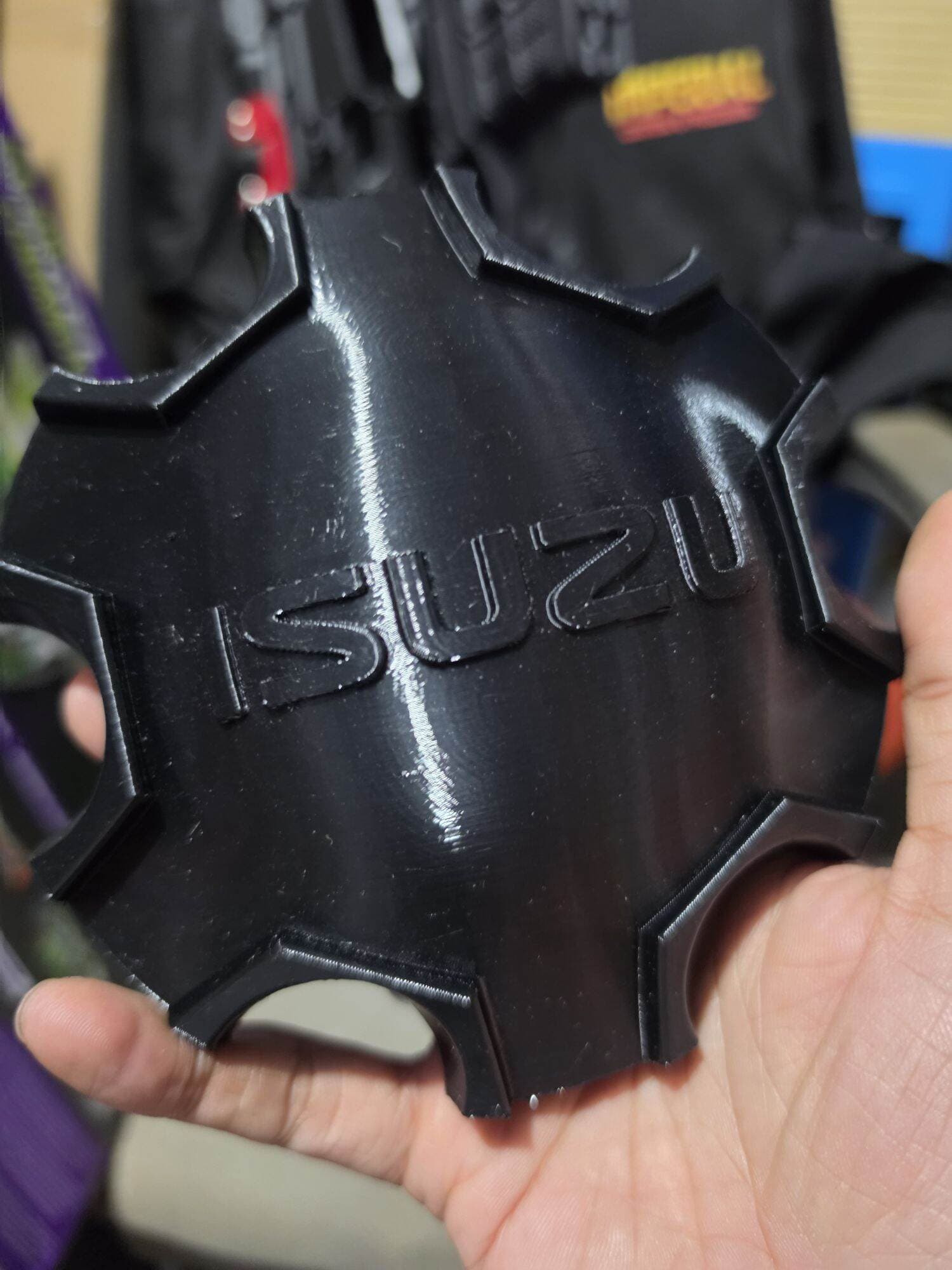 JomarX 3d printed Isuzu Sportivo custom magwheel hub caps